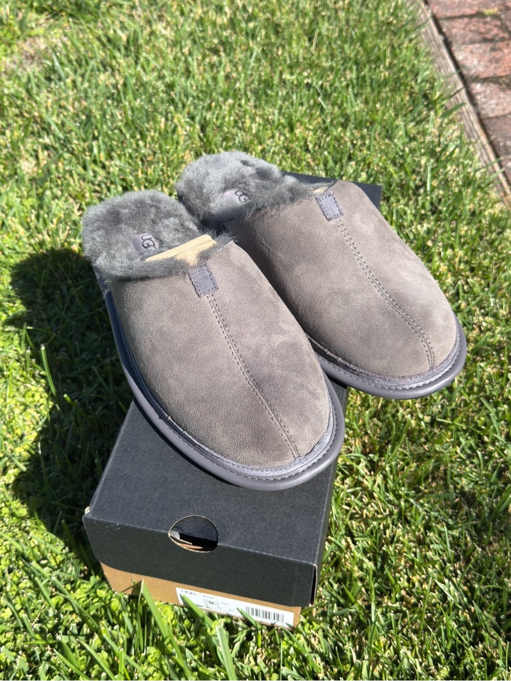 UGG Men's Hyde Charcoal Suede Slip-On with Shearling Lining NWT